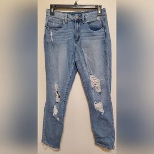 Light Wash Ripped Blue Jeans